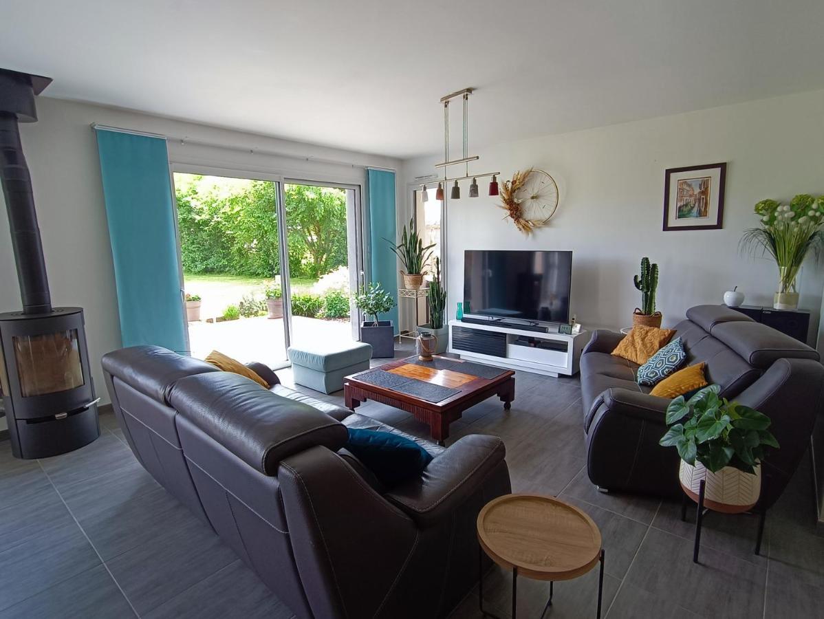 B&B Marianne-Jacky Lemans Montbizot Ngoại thất bức ảnh