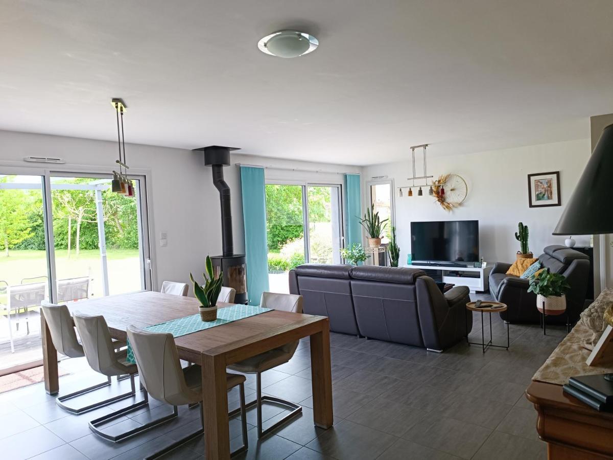 B&B Marianne-Jacky Lemans Montbizot Ngoại thất bức ảnh